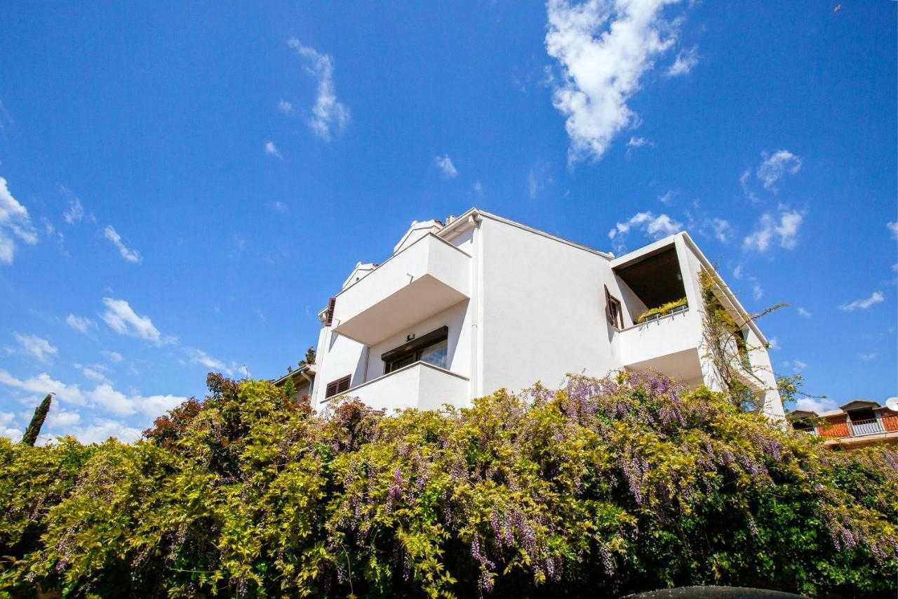 Apartment Nives In The City Center - Free Parking Split Dış mekan fotoğraf