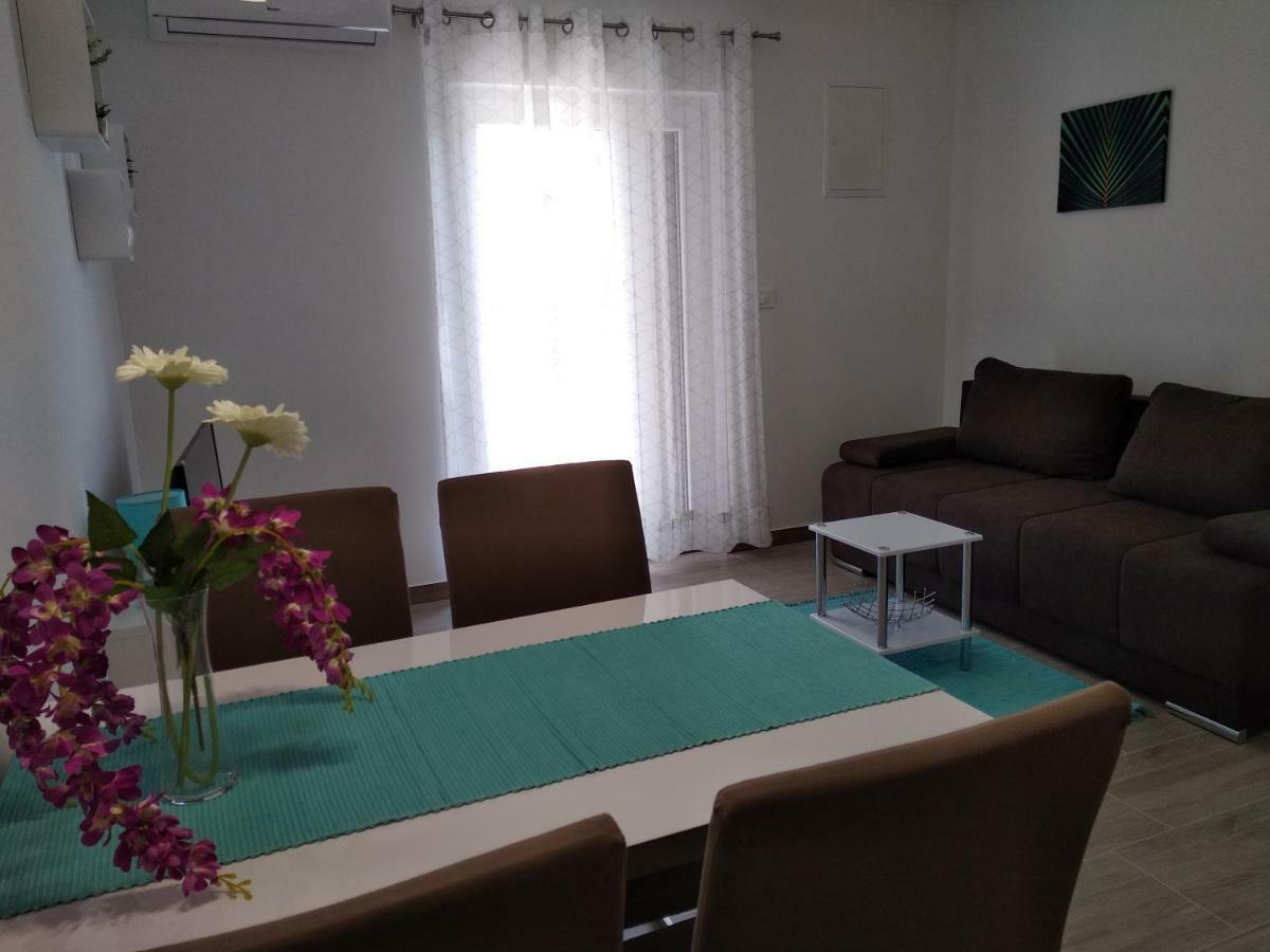 Apartment Nives In The City Center - Free Parking Split Dış mekan fotoğraf