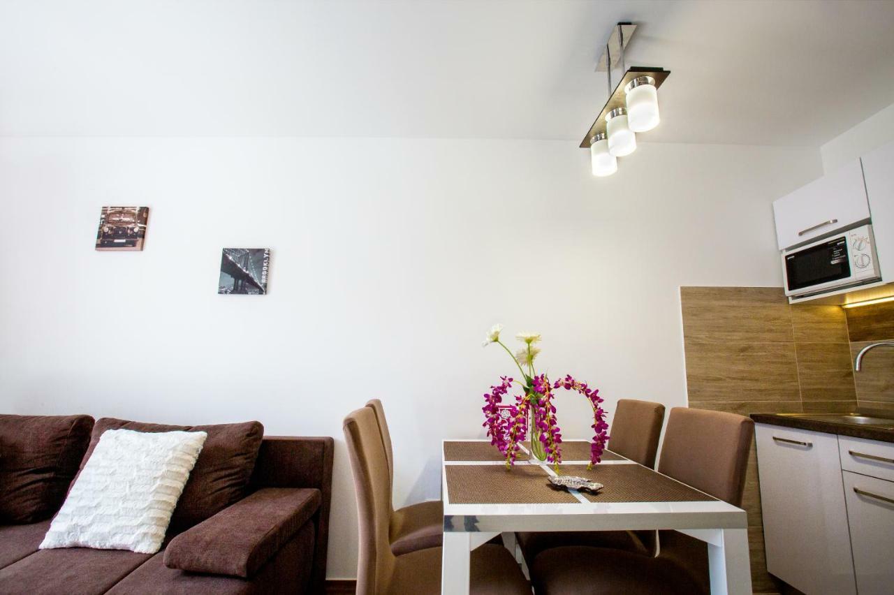 Apartment Nives In The City Center - Free Parking Split Dış mekan fotoğraf